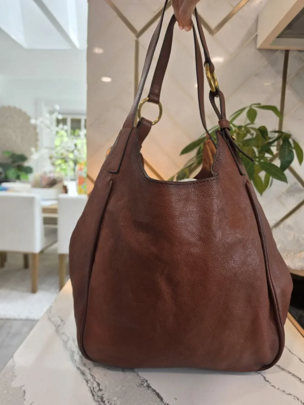 Frye Madison Cognac Leather Shoulder Hobo Bag Magnetic Closure Gold Hardware